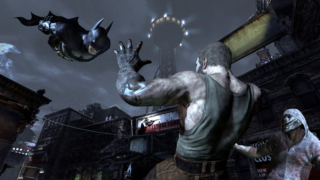 Controlling Batman around Arkham City is a cinch even with the dozen or so 